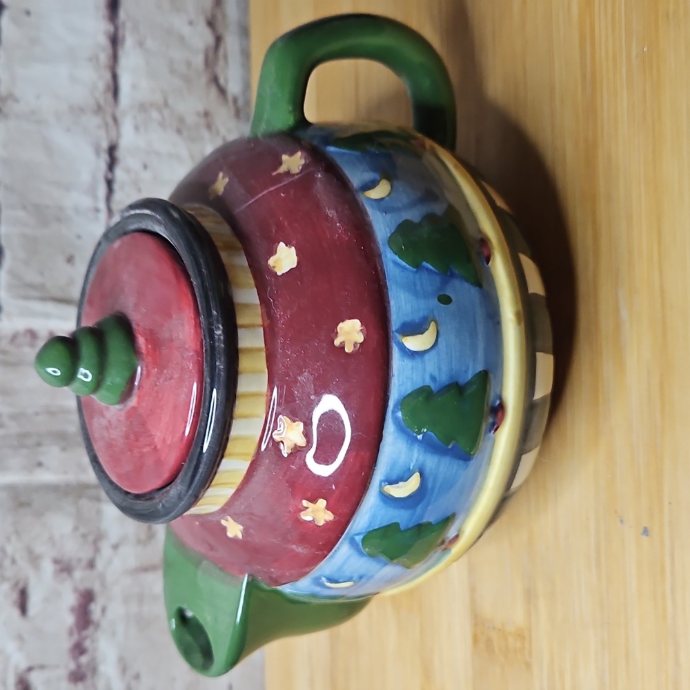 Debbie Mumm Vintage Christmas Teapot Mini Sakura Moon Star Trees Red Earthenware